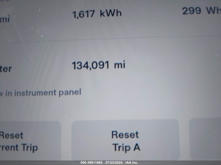 2016 Tesla Model S VIN: 5YJSA1E17GF156013 Lot: 39911665