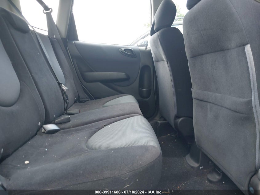 2007 Honda Fit Sport VIN: JHMGD38617S046771 Lot: 39911686