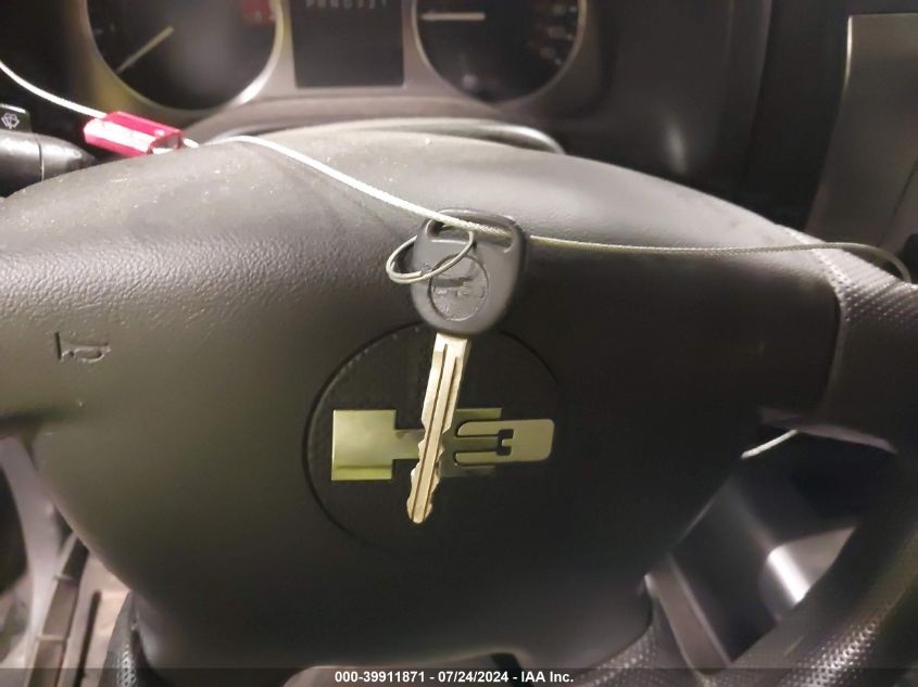 2008 Hummer H3 Suv VIN: 5GTEN13E488179590 Lot: 39911871