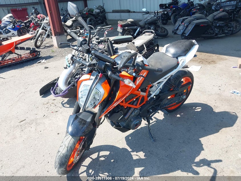 2019 KTM 390 DUKE - MD2JPJ40XKC208964
