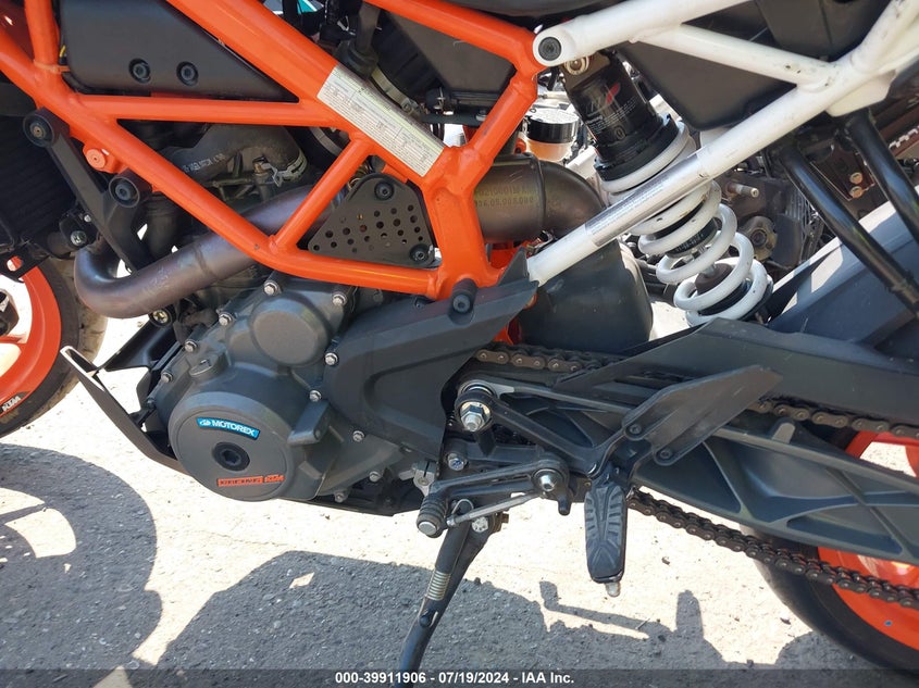 2019 KTM 390 DUKE - MD2JPJ40XKC208964