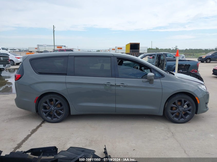 2020 CHRYSLER PACIFICA TOURING - 2C4RC1FG0LR258649