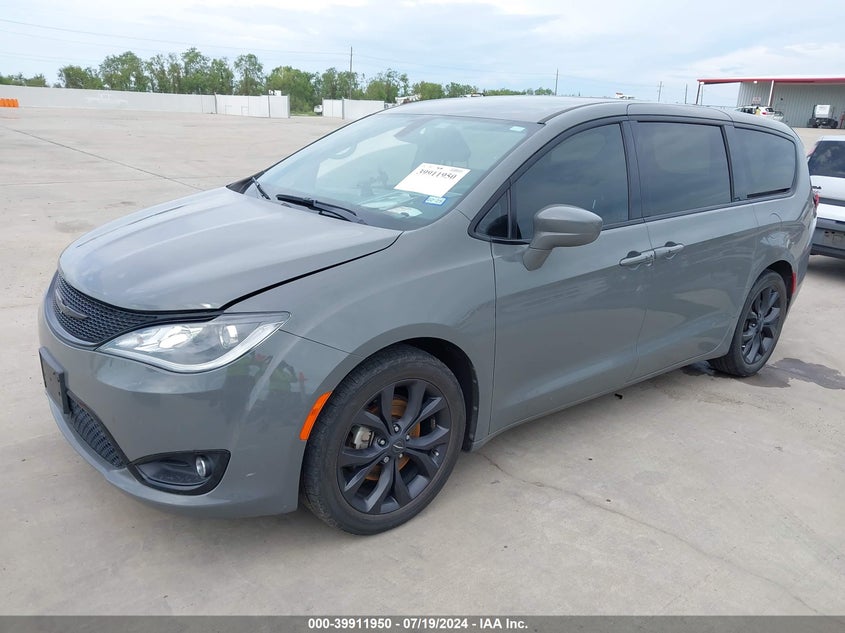 2020 CHRYSLER PACIFICA TOURING - 2C4RC1FG0LR258649