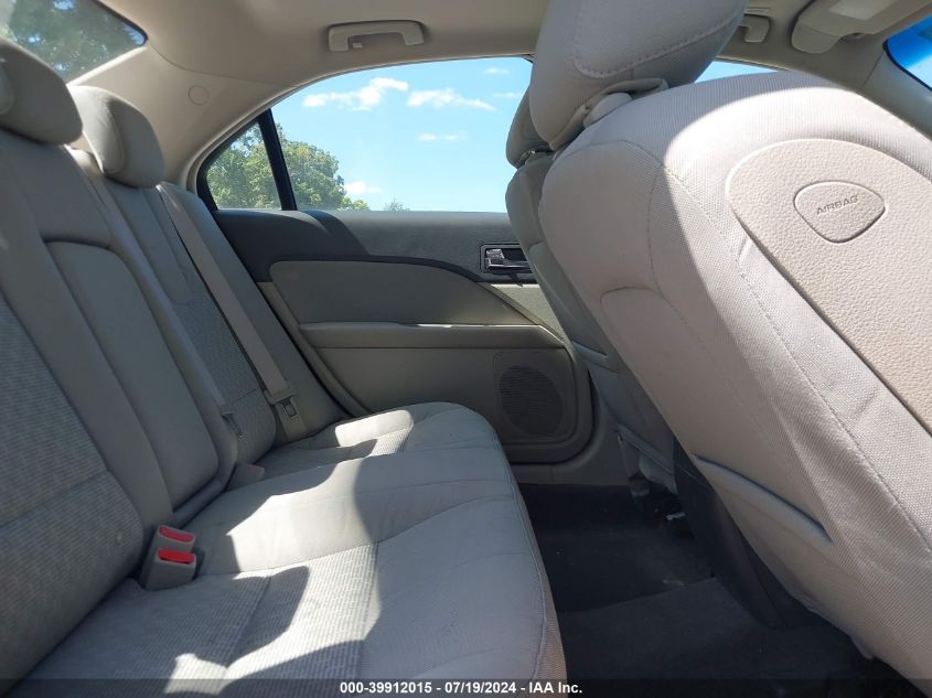 2010 Ford Fusion Se VIN: 3FAHP0HA0AR415287 Lot: 39912015