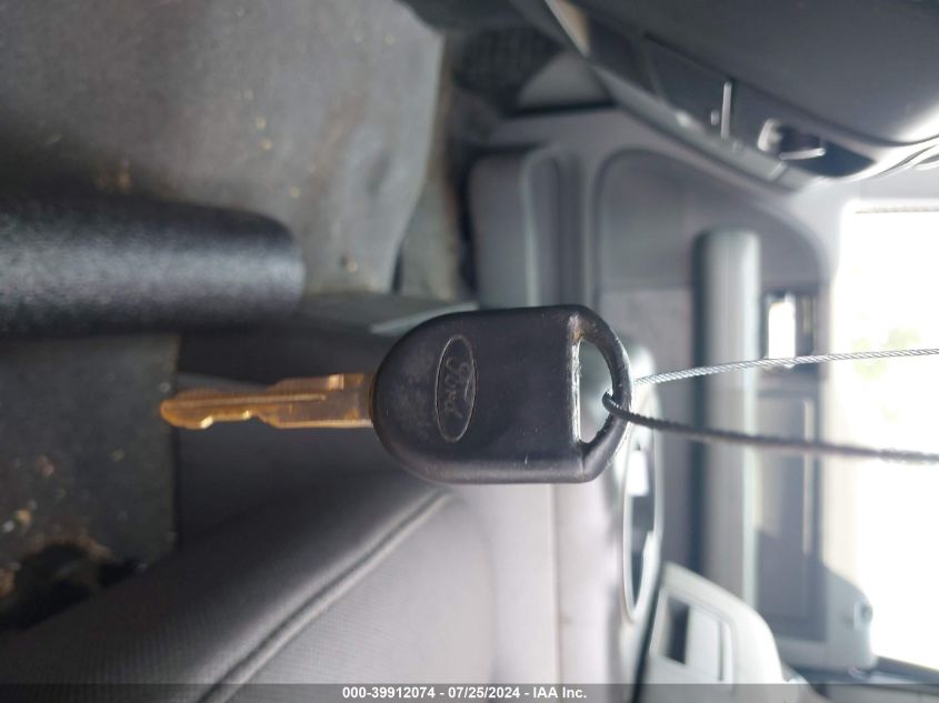 2005 Ford F-150 Fx4/Lariat/Xl/Xlt VIN: 1FTPX14565NA59800 Lot: 39912074