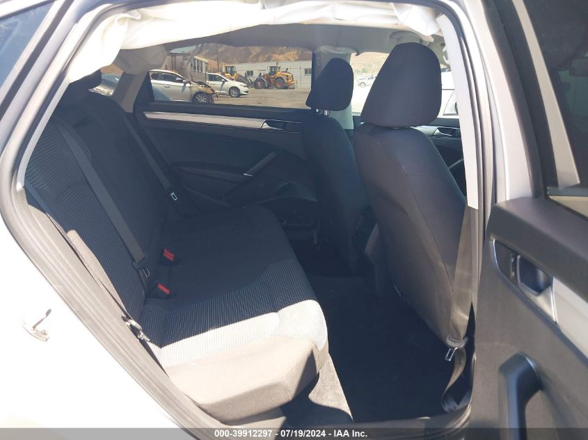 2016 Volkswagen Passat 1.8T S VIN: 1VWAT7A37GC045147 Lot: 39912297