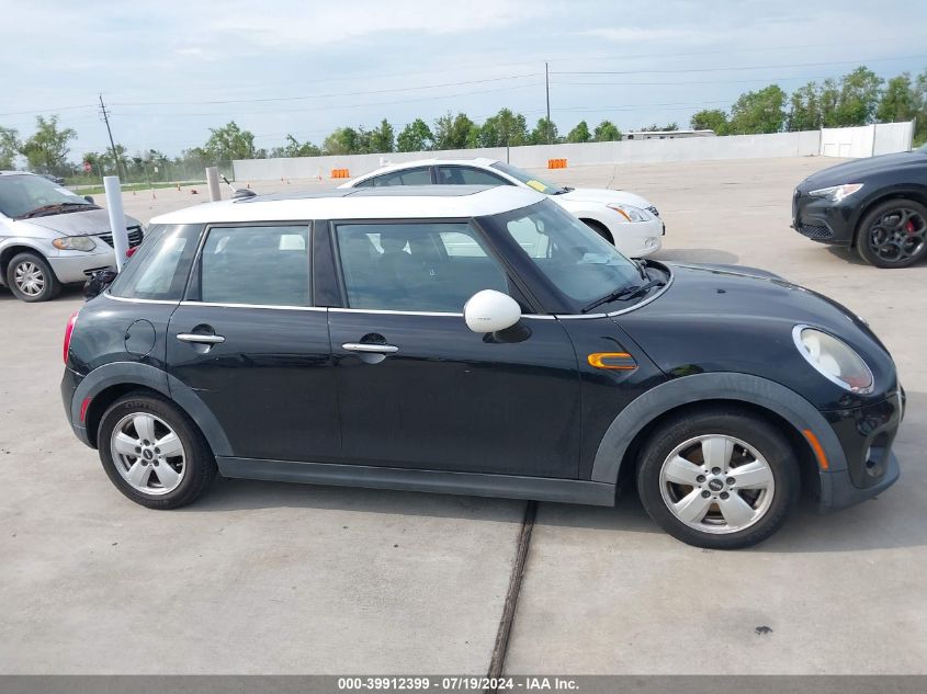 2017 Mini Hardtop Cooper VIN: WMWXU1C5XH2E17934 Lot: 39912399