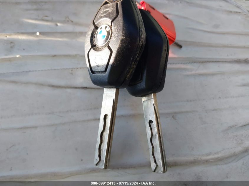 2004 BMW 330Ci VIN: WBABW534X4PL40883 Lot: 39912413