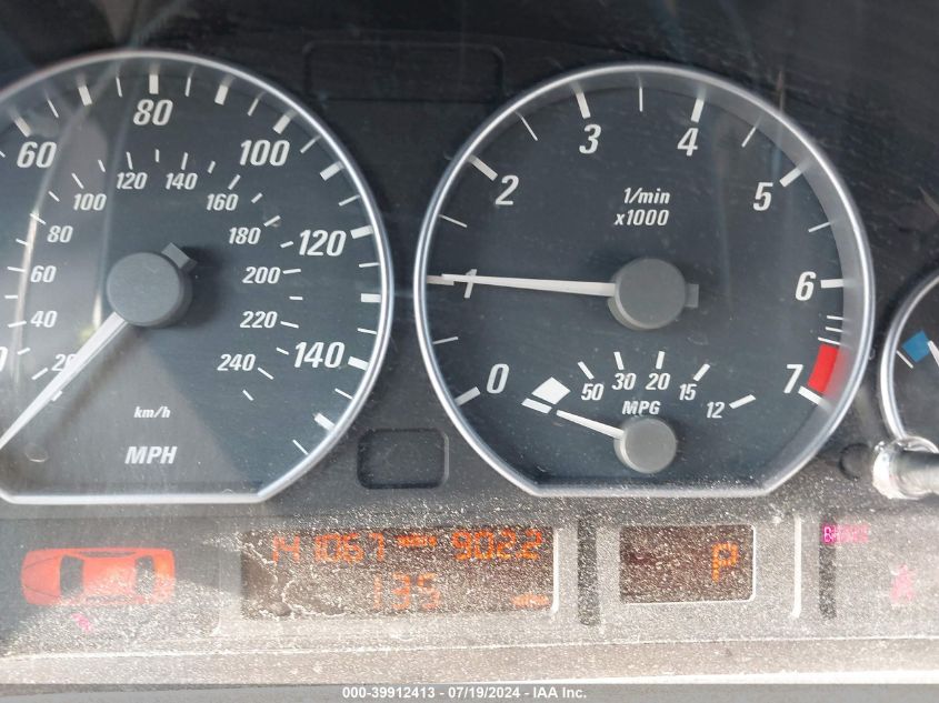 2004 BMW 330Ci VIN: WBABW534X4PL40883 Lot: 39912413