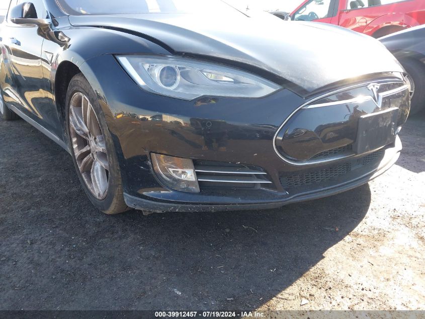 2015 Tesla Model S 85D VIN: 5YJSA1H21FFP79842 Lot: 39912457