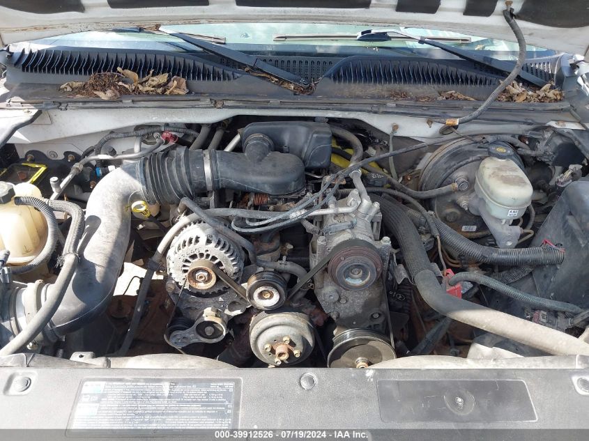 2006 GMC Sierra 1500 Work Truck VIN: 1GTEC14X26Z136645 Lot: 39912526