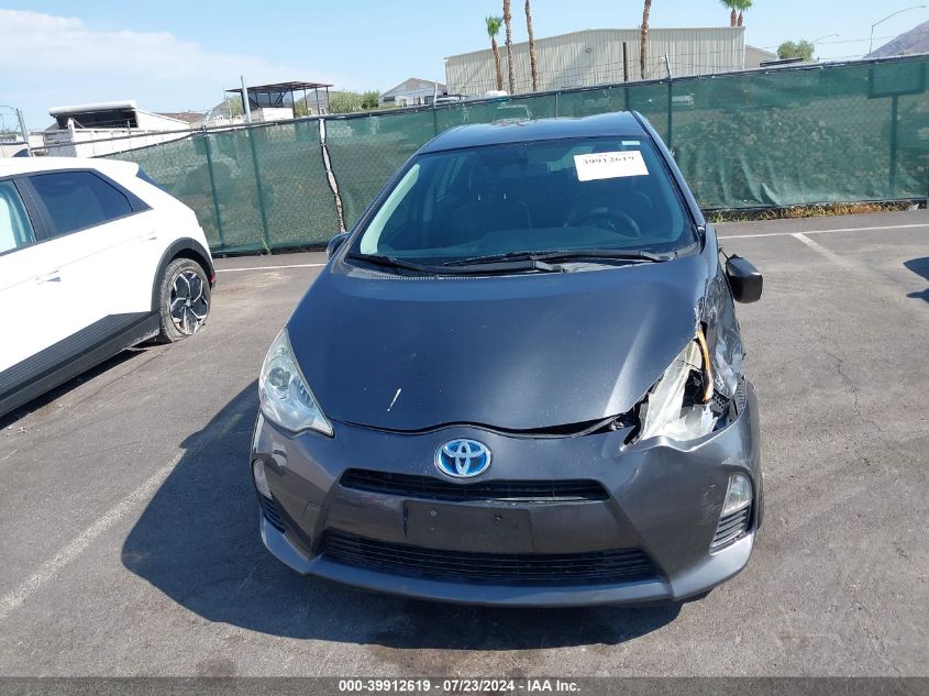 2013 Toyota Prius C VIN: JTDKDTB31D1551415 Lot: 39912619