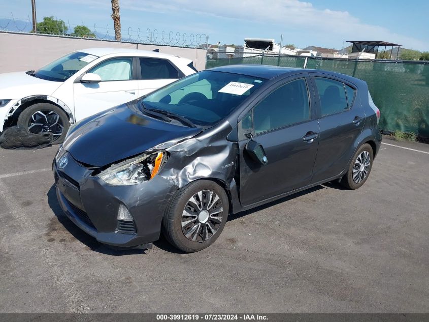 2013 Toyota Prius C VIN: JTDKDTB31D1551415 Lot: 39912619