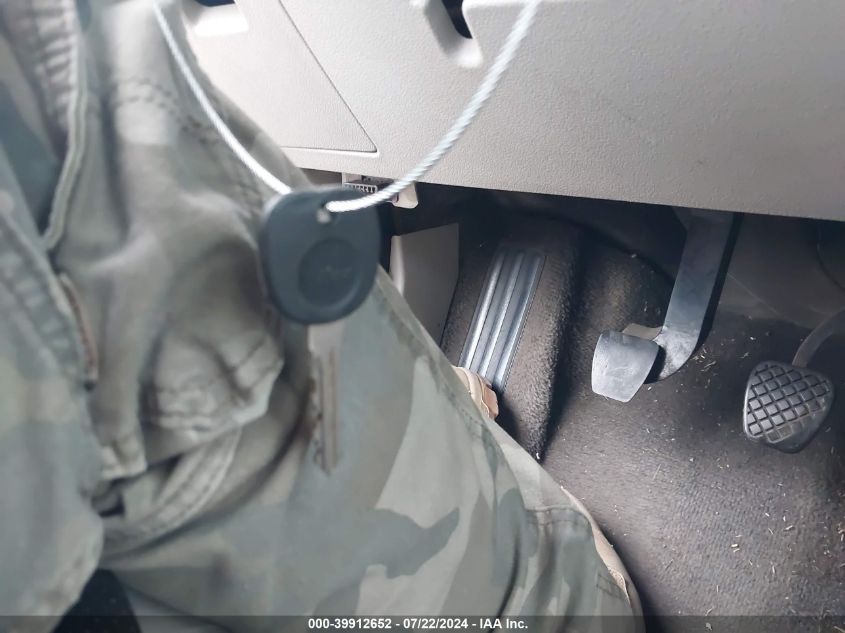 2010 Chevrolet Cobalt Ls VIN: 1G1AA1F51A7172307 Lot: 39912652