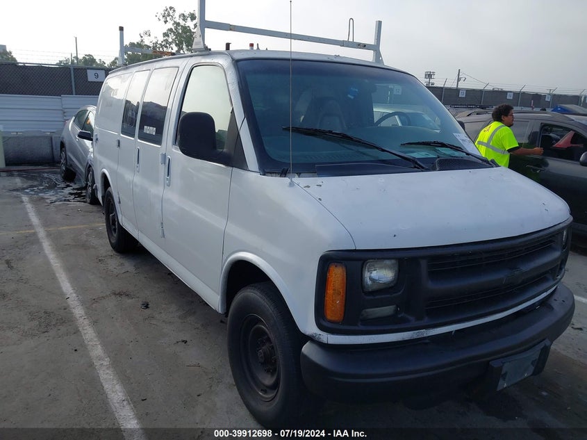2002 Chevrolet Express VIN: 1GCHG35G921160977 Lot: 39912698