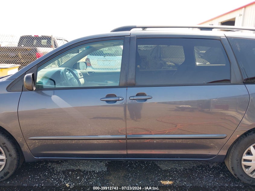 2008 Toyota Sienna Le VIN: 5TDZK23C88S201169 Lot: 39912743