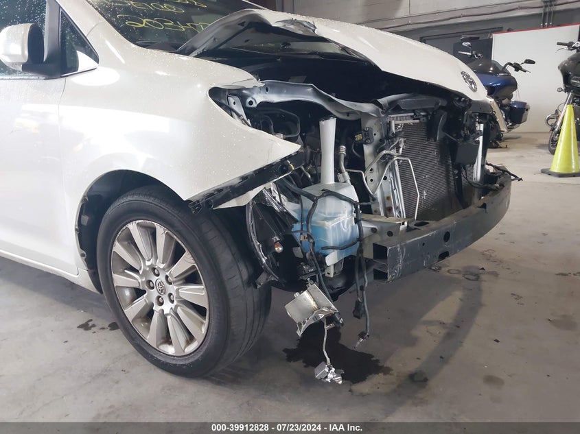 2014 Toyota Sienna Xle/Limited VIN: 5TDYK3DC1ES456080 Lot: 39912828