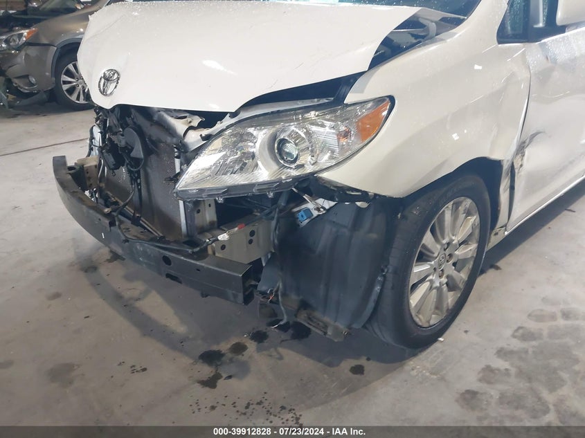 2014 Toyota Sienna Xle/Limited VIN: 5TDYK3DC1ES456080 Lot: 39912828