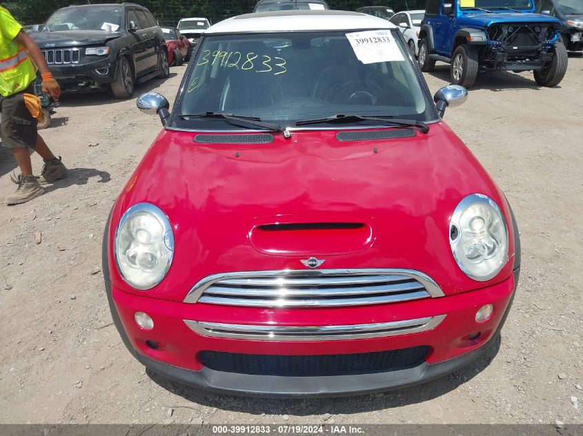 2006 Mini Cooper S VIN: WMWRE335X6TJ38568 Lot: 39912833