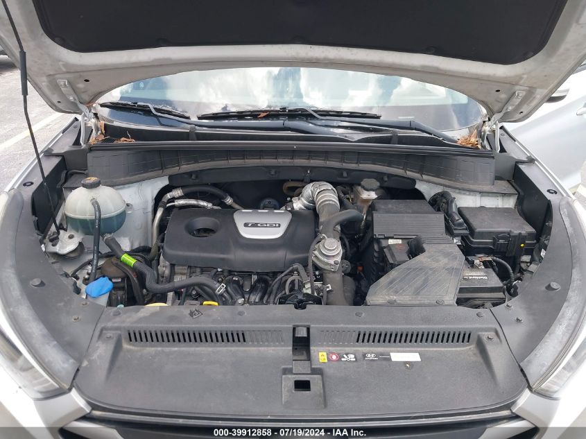 2018 Hyundai Tucson Value VIN: KM8J33A22JU653237 Lot: 39912858