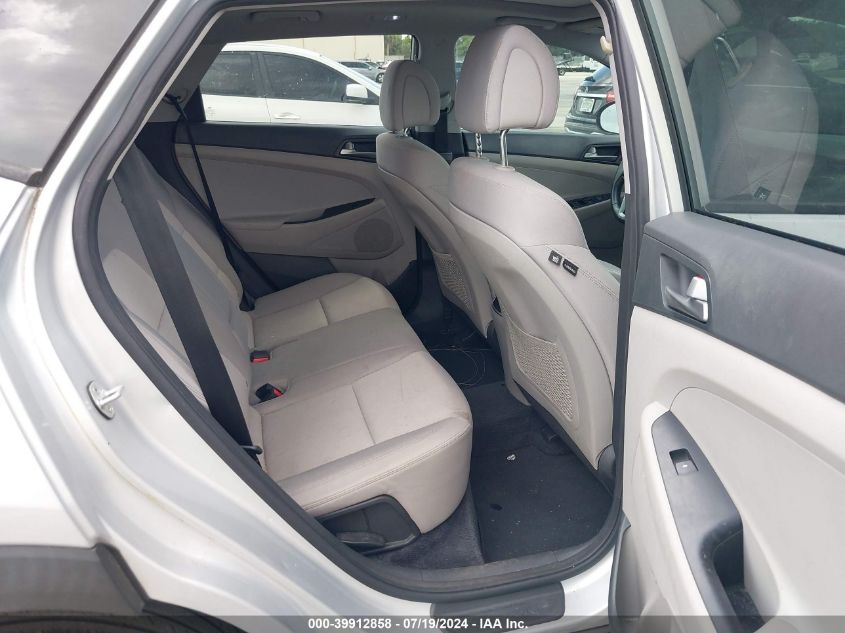 2018 Hyundai Tucson Value VIN: KM8J33A22JU653237 Lot: 39912858