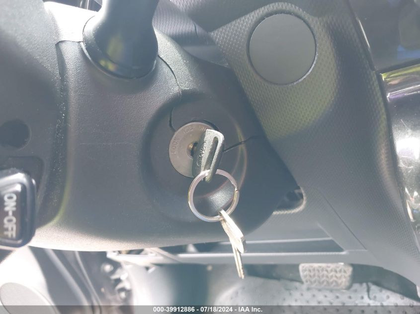 2008 Scion Xd VIN: JTKKU10468J024033 Lot: 39912886