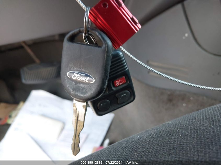 2002 Ford Explorer Xlt VIN: 1FMZU63E02UC43336 Lot: 39912895