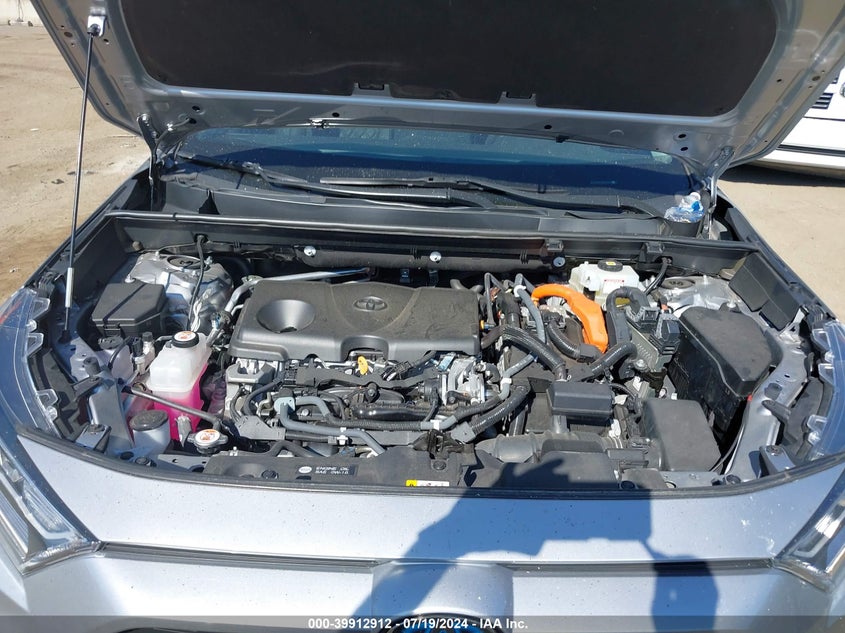 2021 TOYOTA RAV4 HYBRID XLE - 4T3R6RFV9MU029673