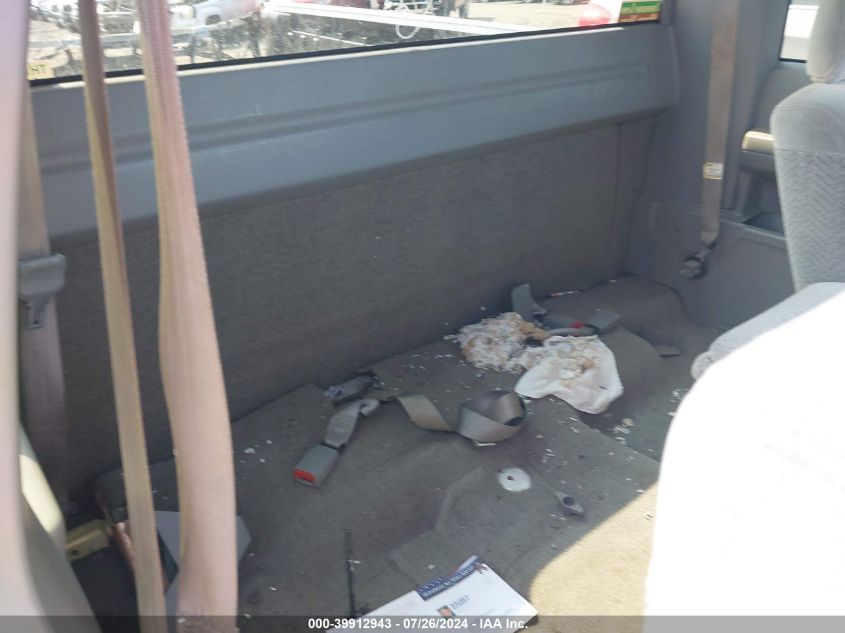 1996 Chevrolet Gmt-400 C1500 VIN: 2GCEC19R7T1257444 Lot: 39912943