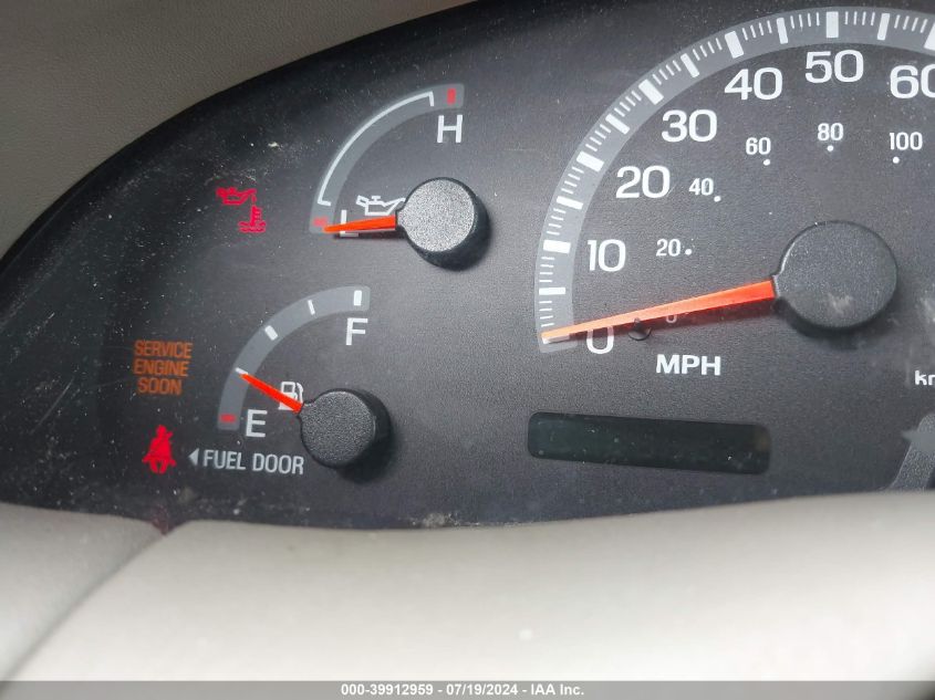 2001 Ford F150 VIN: 2FTZF072X1CB02364 Lot: 39912959