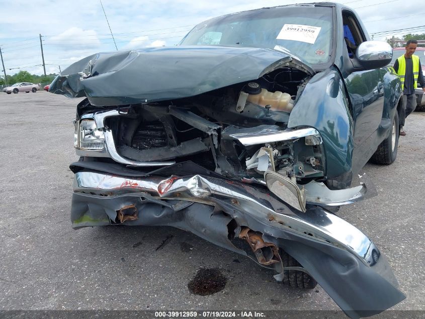 2001 Ford F150 VIN: 2FTZF072X1CB02364 Lot: 39912959