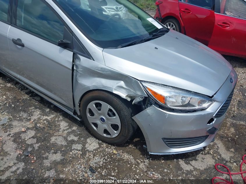 2016 Ford Focus S VIN: 1FADP3E24GL342848 Lot: 39913024