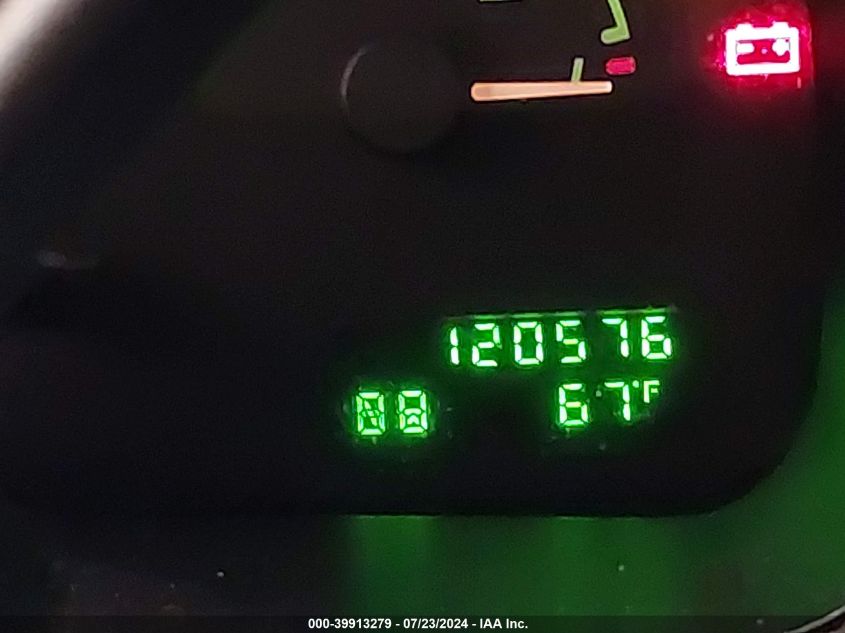 2002 Ford Explorer Xlt VIN: 1FMZU73K92UD72624 Lot: 39913279