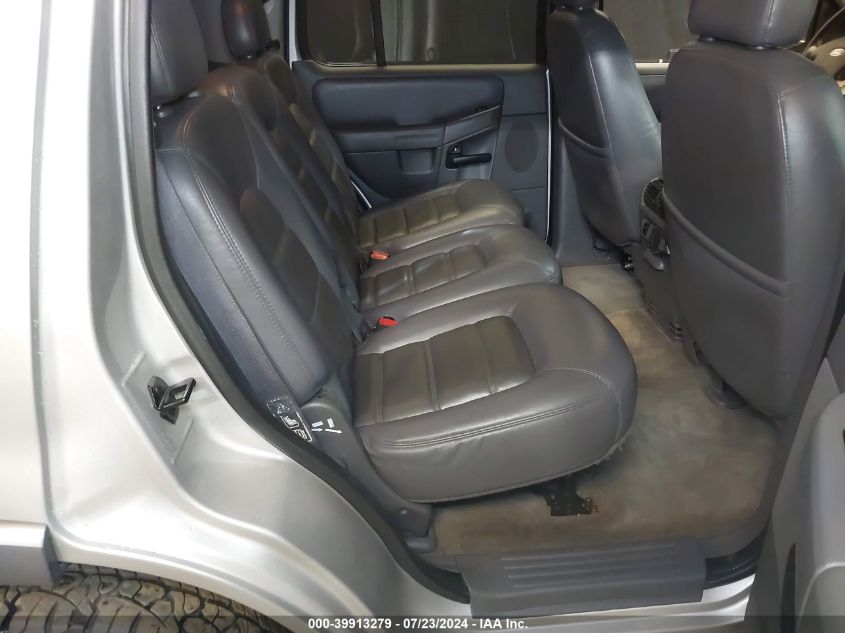 2002 Ford Explorer Xlt VIN: 1FMZU73K92UD72624 Lot: 39913279