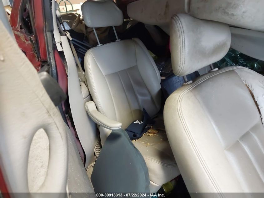 2007 Chrysler Town & Country Touring VIN: 2A4GP54L27R209956 Lot: 39913313