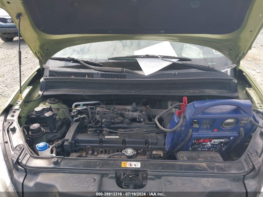 2011 Kia Soul + VIN: KNDJT2A27B7328372 Lot: 39913316