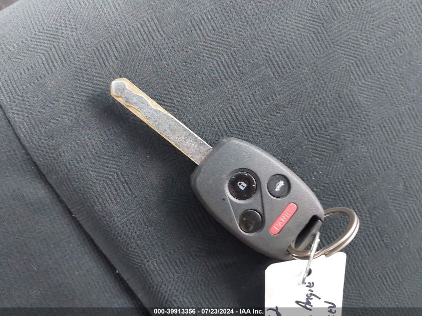 2004 Honda Accord Ex VIN: 1HGCM56704A058047 Lot: 39913356