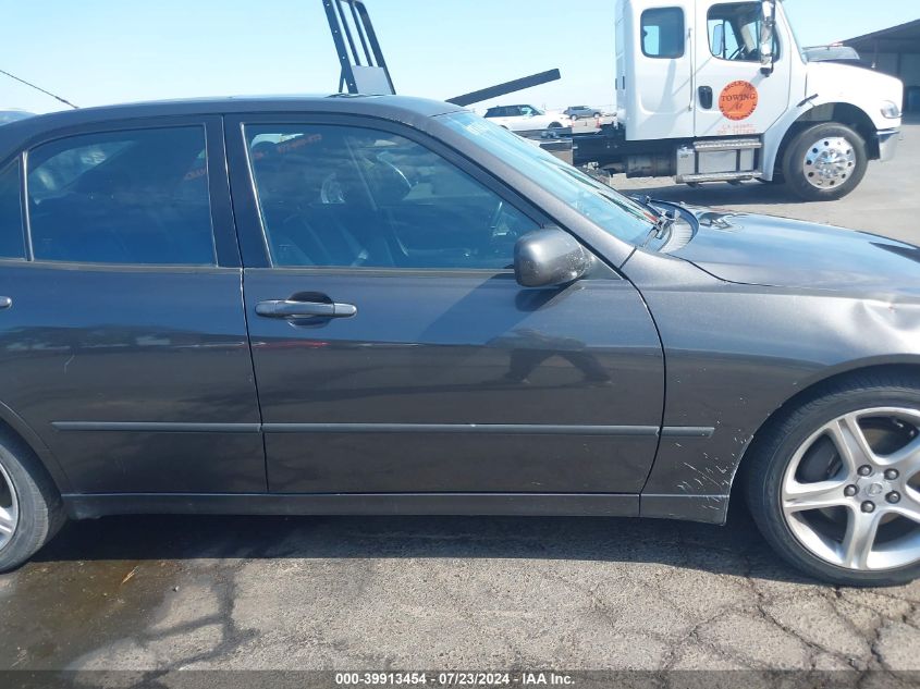2001 Lexus Is 300 VIN: JTHBD182710021324 Lot: 39913454