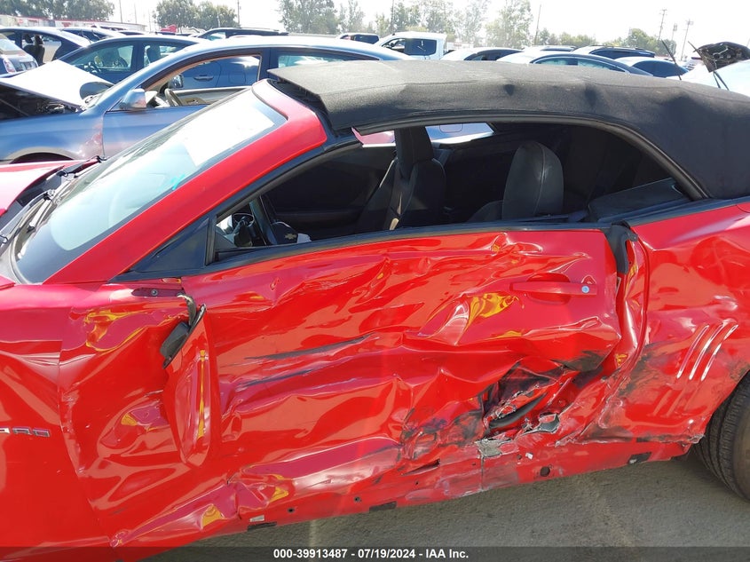 2015 Chevrolet Camaro Lt VIN: 2G1FD3D33F9265586 Lot: 39913487