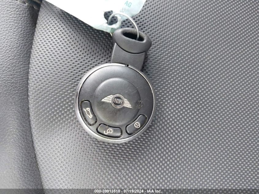 2012 Mini Cooper S Countryman VIN: WMWZC3C58CWL84437 Lot: 39913518