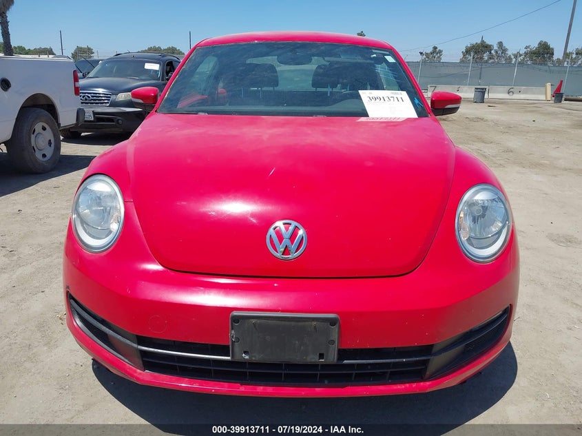 2013 VOLKSWAGEN BEETLE 2.5L - 3VWJP7AT0DM659830