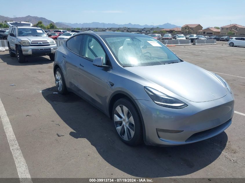 2024 TESLA MODEL Y LONG RANGE DUAL MOTOR ALL-WHEEL DRIVE - 7SAYGDEE6RA290270