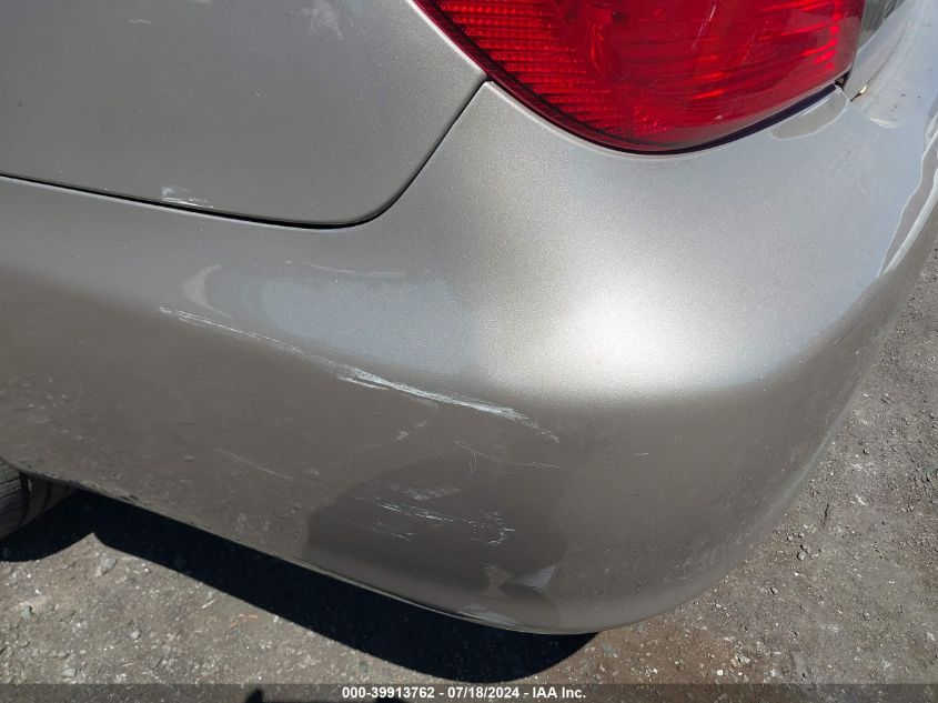 2003 Toyota Camry Le VIN: 4T1BE32KX3U137000 Lot: 39913762