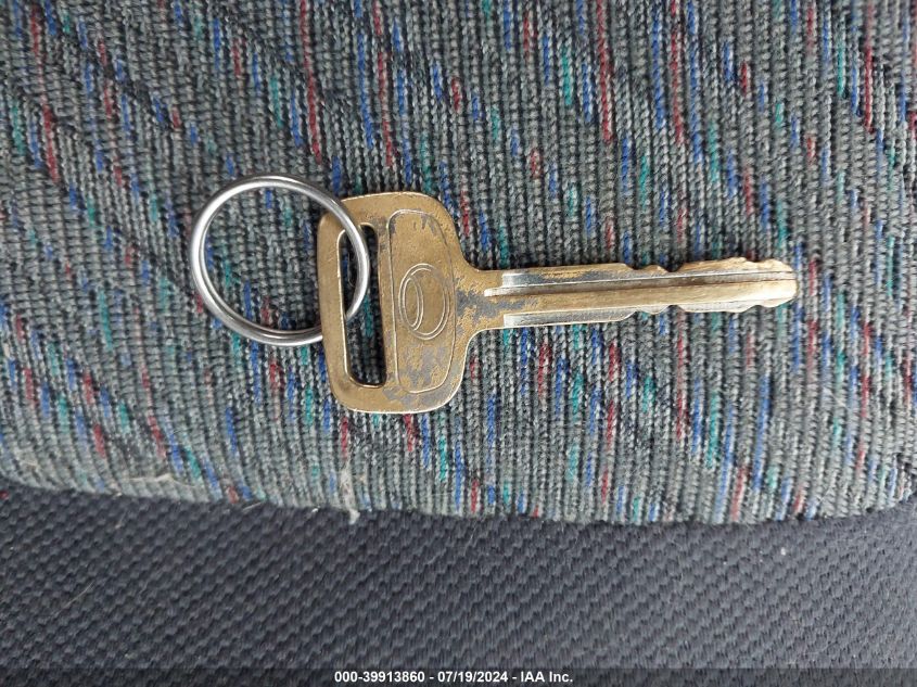 1999 Toyota Rav4 VIN: JT3GP10V9X7049974 Lot: 39913860