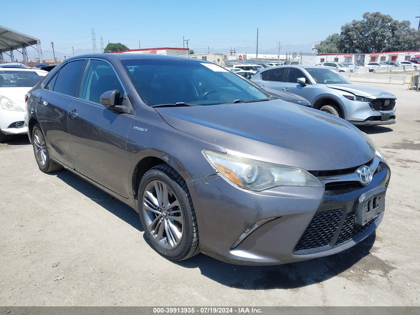 TOYOTA CAMRY HYBRID SE 2017