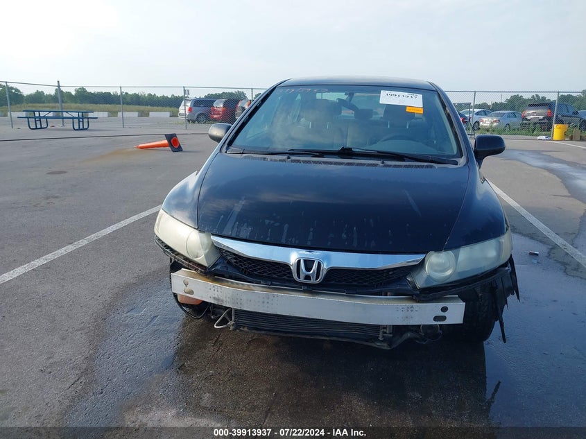 2009 Honda Civic Lx VIN: 19XFA16599E037780 Lot: 39913937