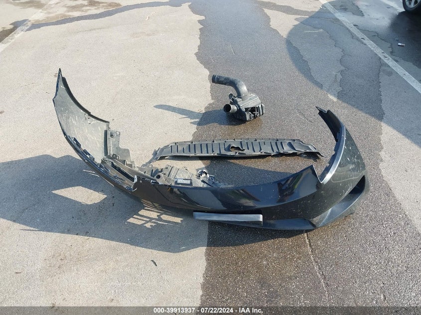 2009 Honda Civic Lx VIN: 19XFA16599E037780 Lot: 39913937