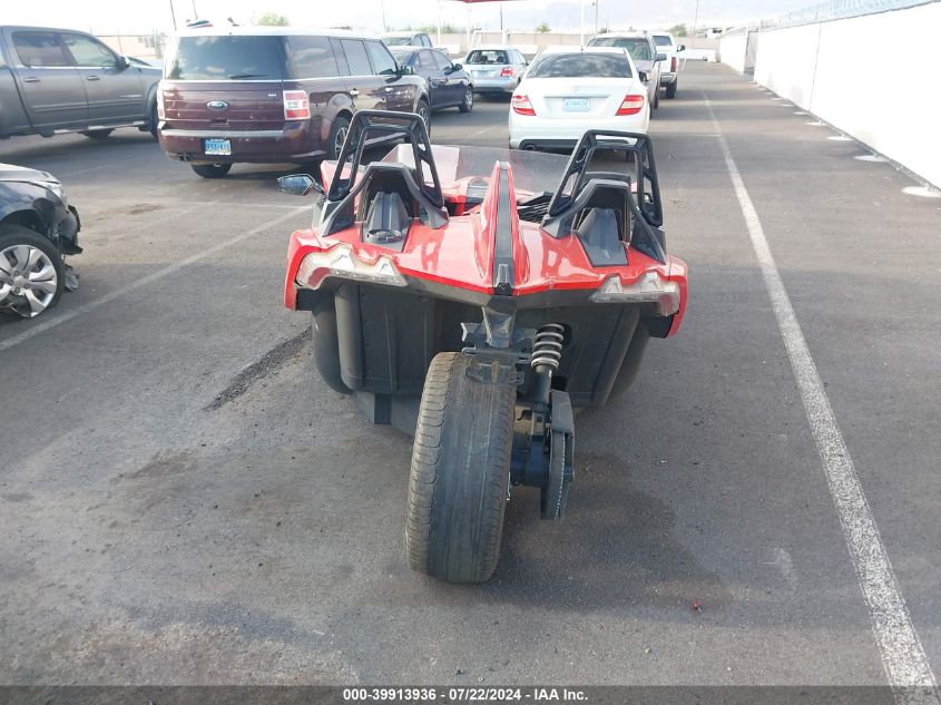 2021 Polaris Slingshot Sl VIN: 57XAAPHD1M8142275 Lot: 39913936