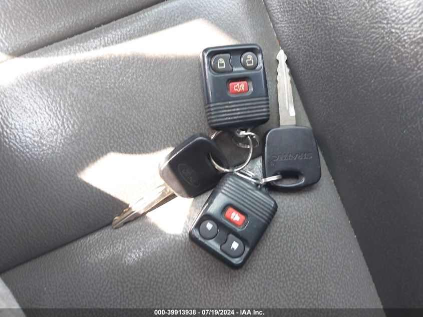 2003 Ford Escape Xlt VIN: 1FMCU93183KC05547 Lot: 39913938