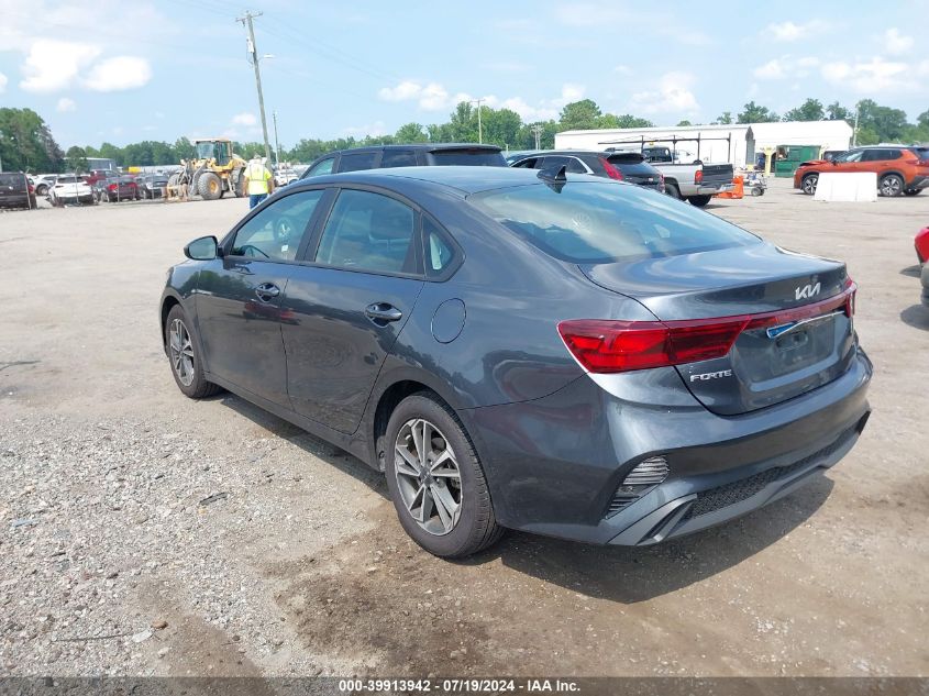 VIN 3KPF24AD4RE753659 2024 KIA FORTE LXS